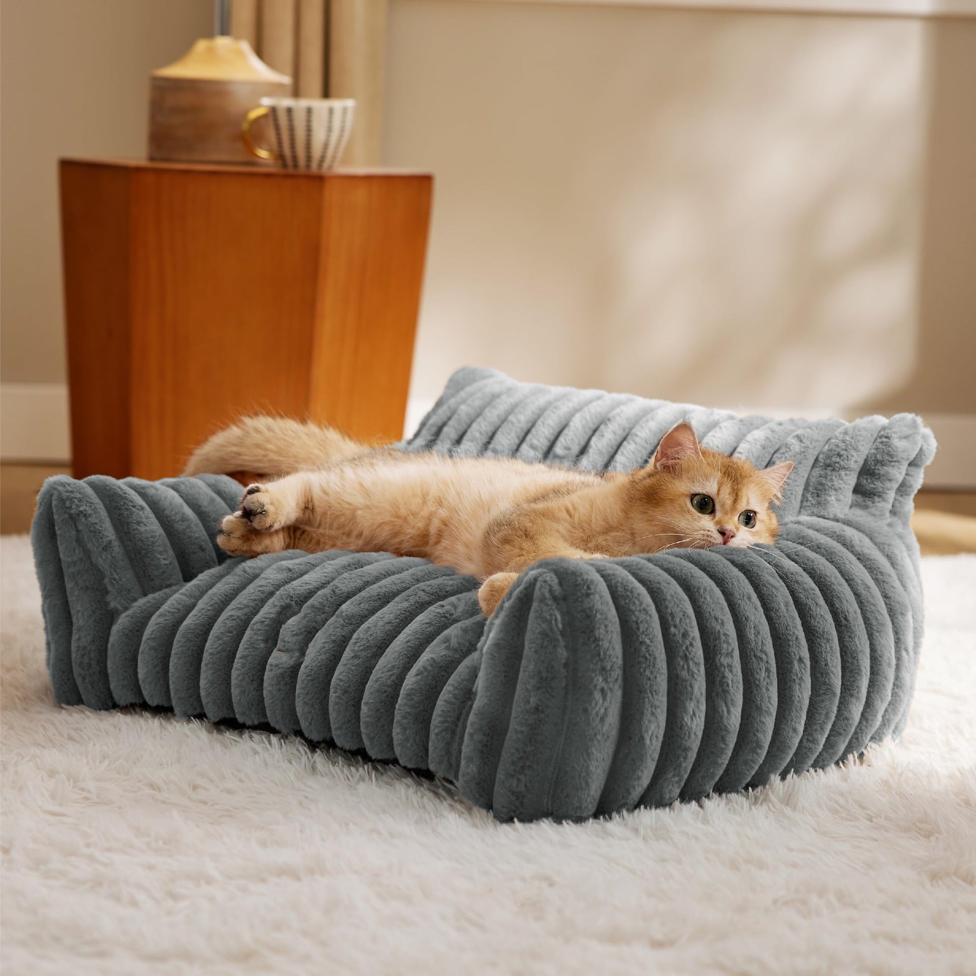 Modern Classic Solid Color Sofa Shaped Cat Dog Bed Soft Plush Washable Non-Slip Self Warming Pet Nest for Small/Medium Indoor